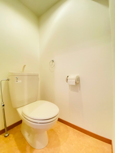 トイレ　別の部屋の写真です！現況を優先します！