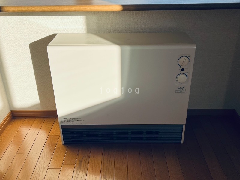 その他設備　冬もあったか電気暖房です。