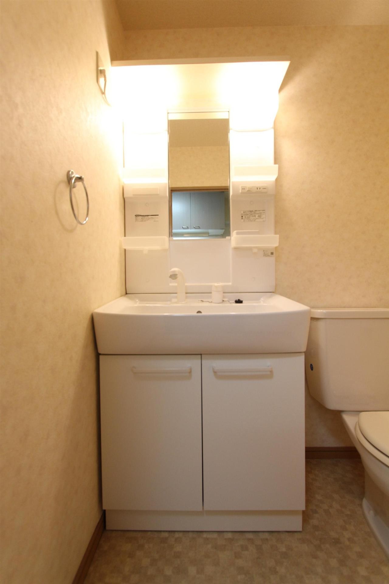 洗面設備　写真は参考です