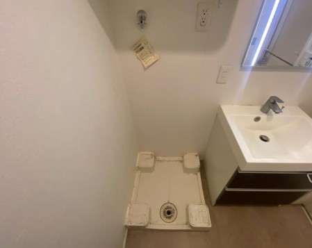 その他　別部屋参考写真・反転写真となります