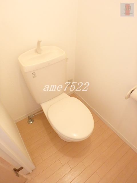 トイレ　◎シンプルなトイレスペース。