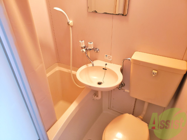 バス・シャワールーム
