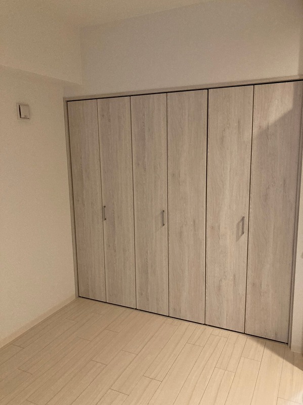 フォーリアライズ本町レクスの居間写真