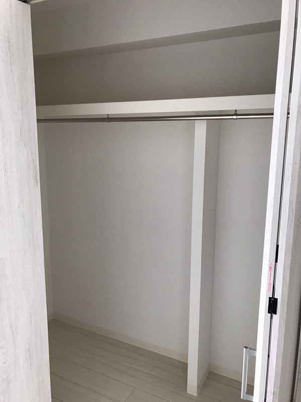 フォーリアライズ本町レクスの内装写真