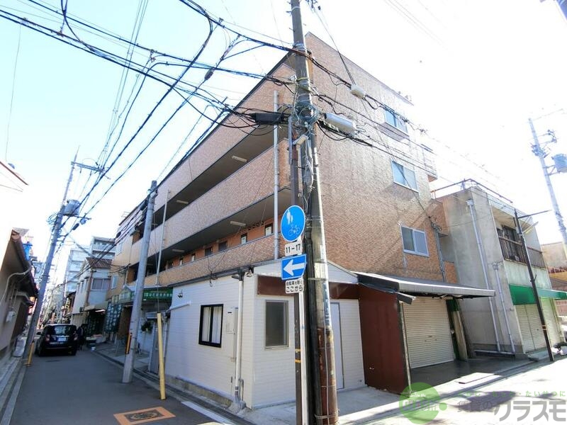 茨木市本町のマンションの建物外観