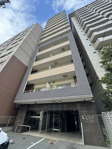 大阪市中央区中寺のマンションの建物外観