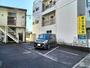 駐車場　エントランス