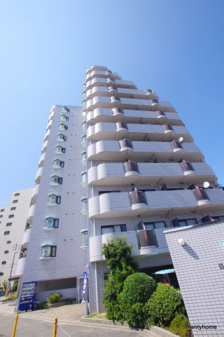 大阪市都島区都島南通のマンションの建物外観