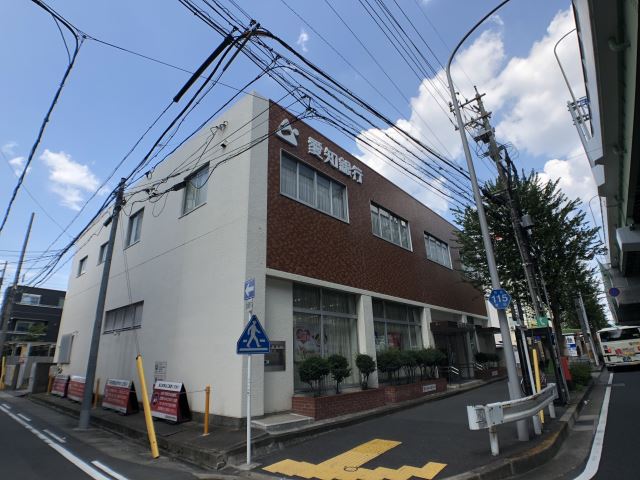 【ＩＷＡＴＳＵＫＡ　ＲＩＳＥ（岩塚ライズ）の銀行】