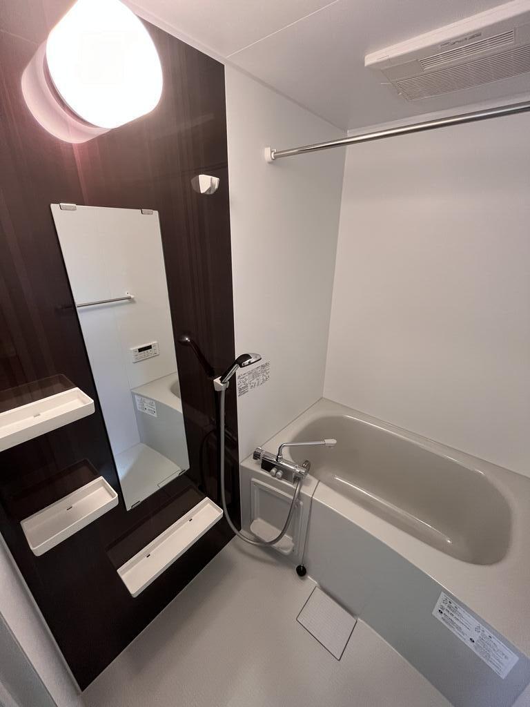 バス・シャワールーム　※同タイプ写真