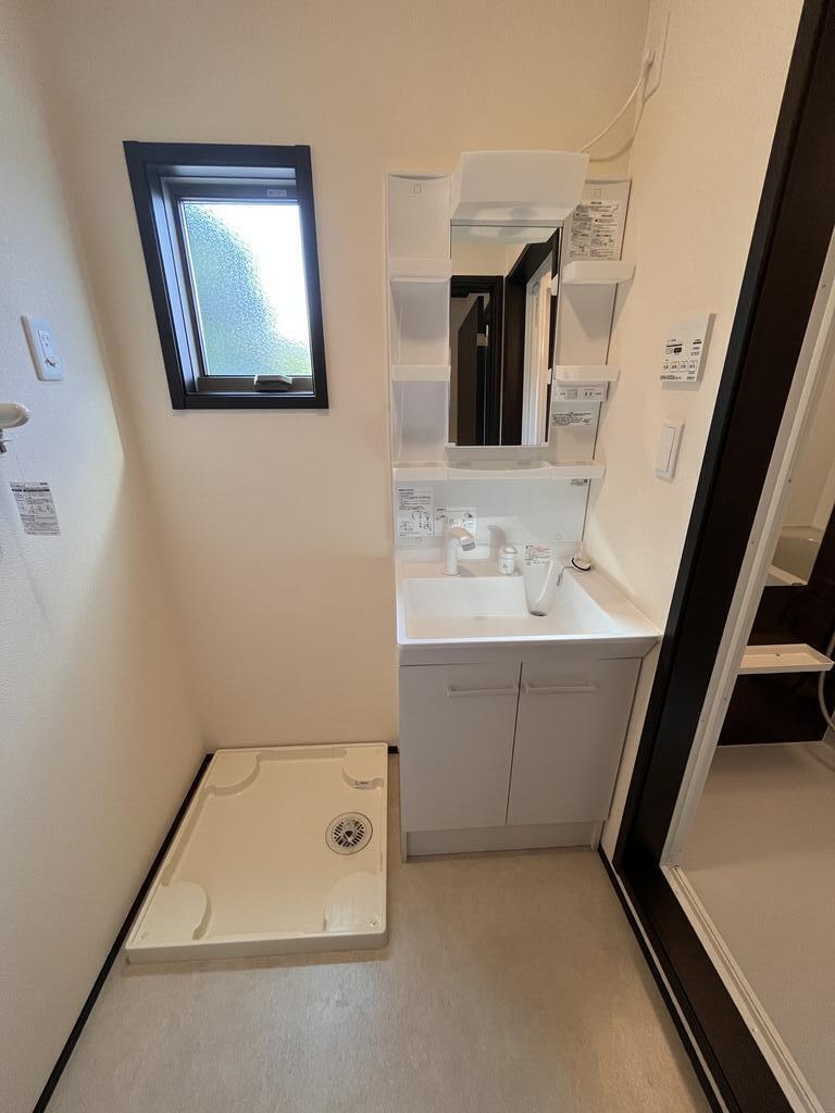 洗面設備　※同タイプ写真