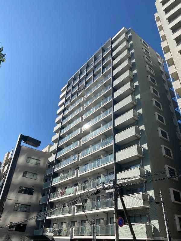 【仙台市青葉区本町のマンションの建物外観】