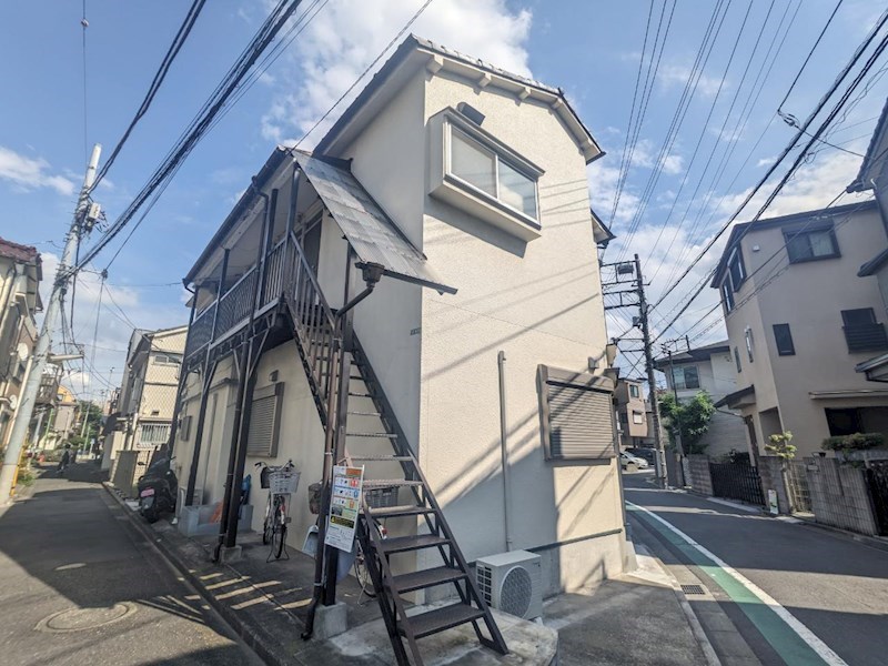 荒川区町屋のアパートの建物外観