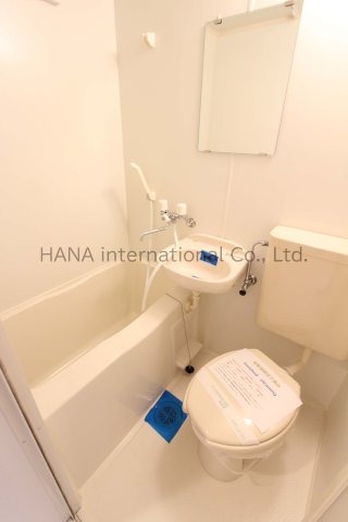 バス・シャワールーム　同タイプ参考写真です。