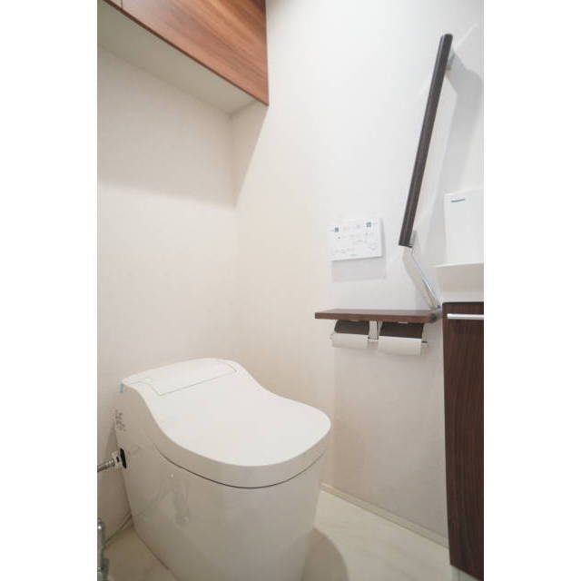 With Plus 青葉台のトイレ写真