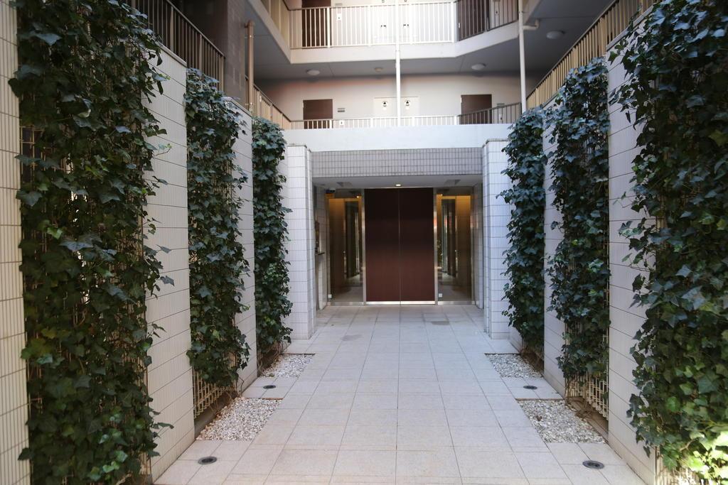 エントランス　エントランス