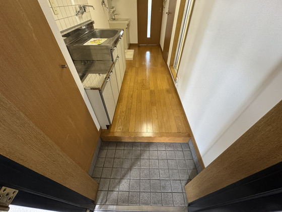 玄関　他号室のお写真です