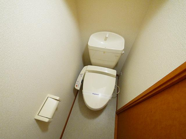トイレ　トイレもきれいです