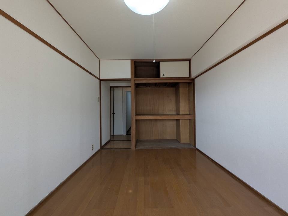 居室・リビング　リビング