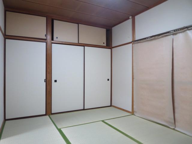 居室・リビング　松山市南江戸　賃貸一戸建　１Ｆ和室