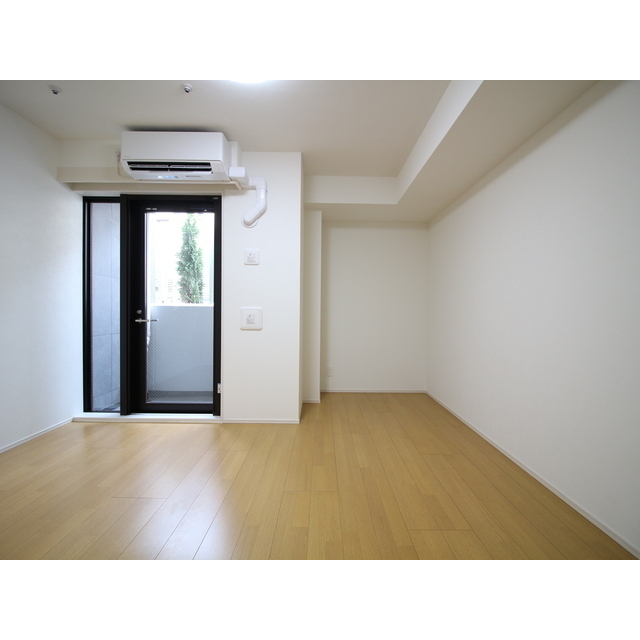 居室・リビング　洋室約８．１帖