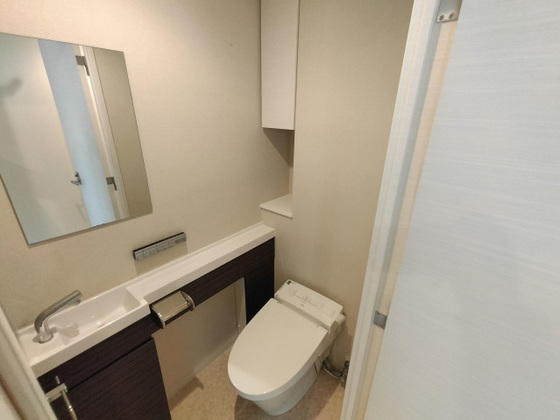 バス・シャワールーム　※別の部屋の写真です