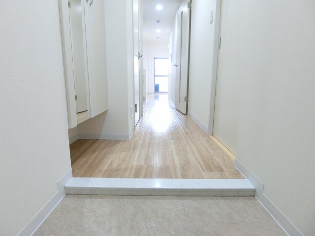 玄関　詳細は、RISUMO江坂本店→06-6155-7137まで♪