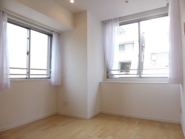 居室・リビング　居室