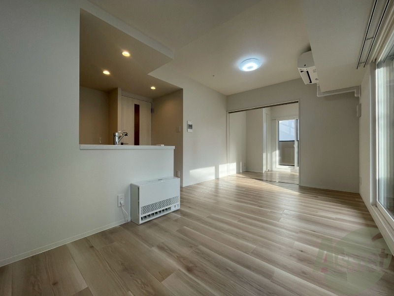 居室・リビング　広々としたリビングですね。使い勝手がよさそうですね！