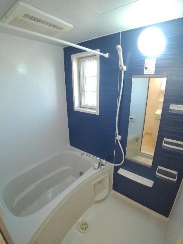 バス・シャワールーム　図面と現状に相違がある場合には現状を優先