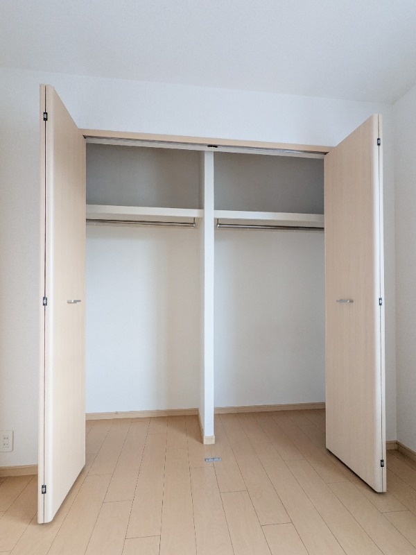 収納　図面と現状に相違がある場合には現状を優先