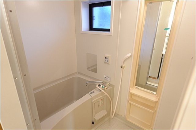 バス・シャワールーム　浴室