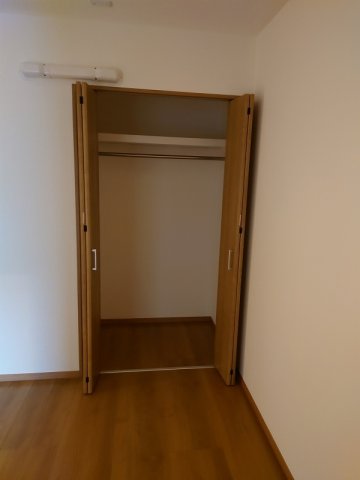 収納　参考写真（別部屋）