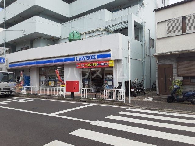 コンビニ　ローソン 横浜霞ヶ丘店（コンビニ）まで590m
