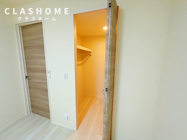 収納　同物件の別部屋になります。