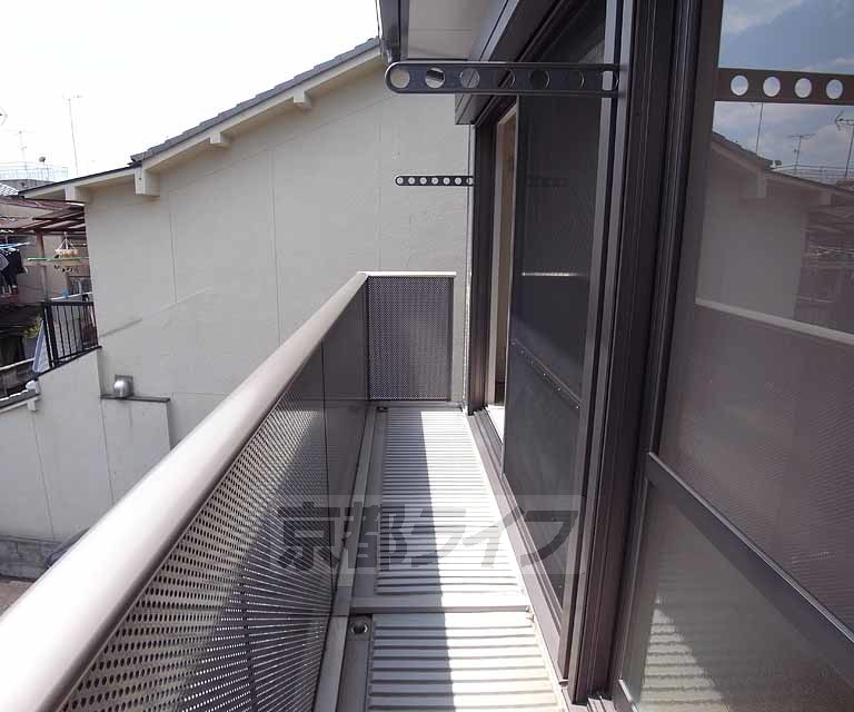 バルコニー　南向きで日当たり良好・