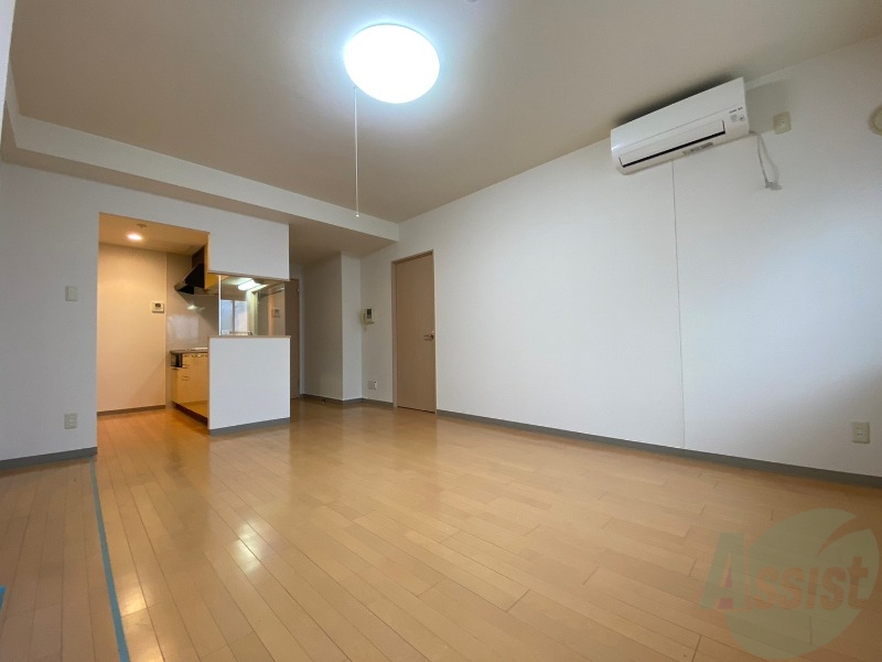 居室・リビング　広くてキレイなお部屋が広がっていて、充実した生活が送れそう。