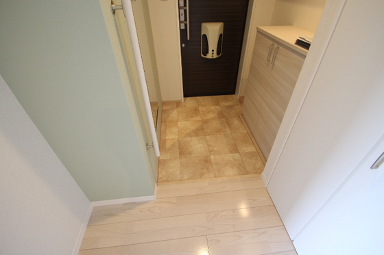 玄関　５号室の写真使用