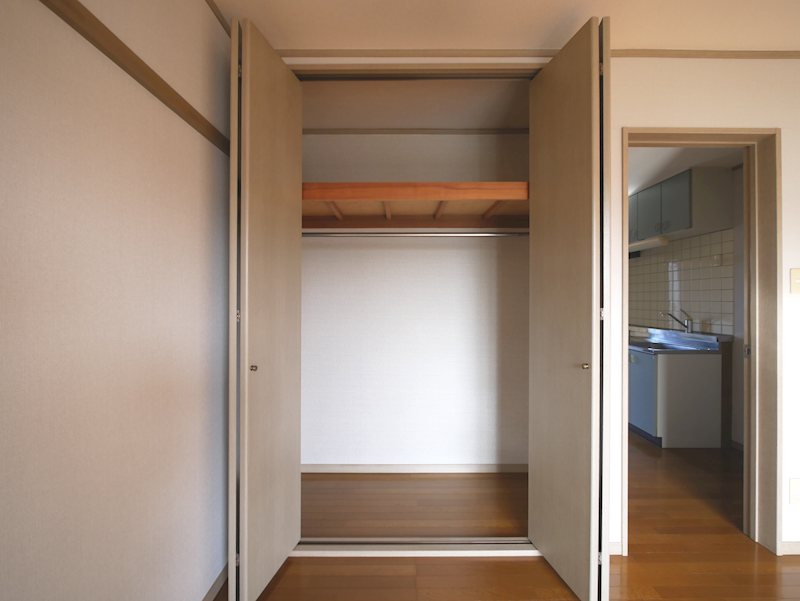 収納　クローゼット