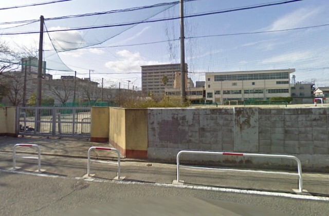 中学校　守口市立第一中学校（中学校）まで548m