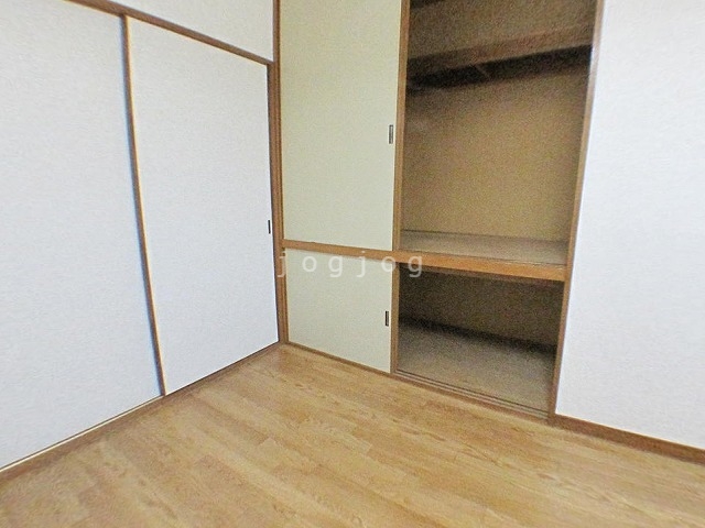 収納　子供部屋