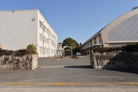 中学校　豊橋市立豊城中学校（中学校）まで1562m