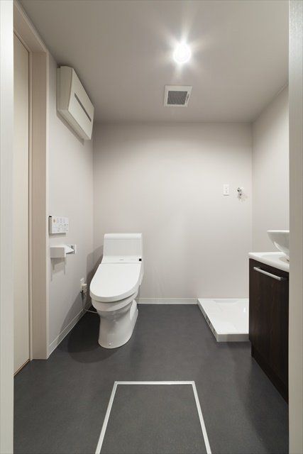 トイレ　★温水洗浄便座のトイレ★