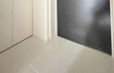 玄関　※別部屋の参考写真です。