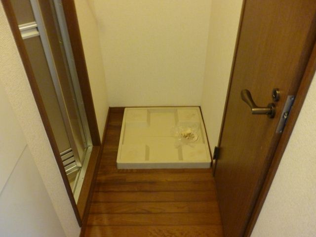 その他　室内洗濯機置き場です