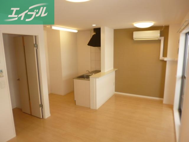 居室・リビング　リビング