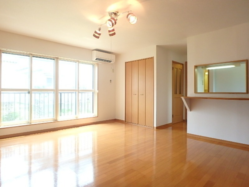 居室・リビング　図面と現状に相違がある場合には現状を優先