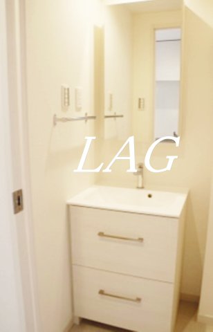 洗面設備　洗面台です。