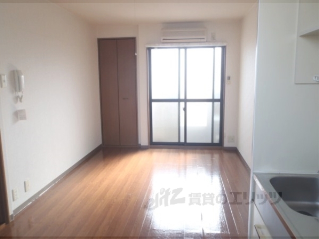 居室・リビング　洋室