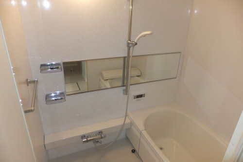 バス・シャワールーム　浴室